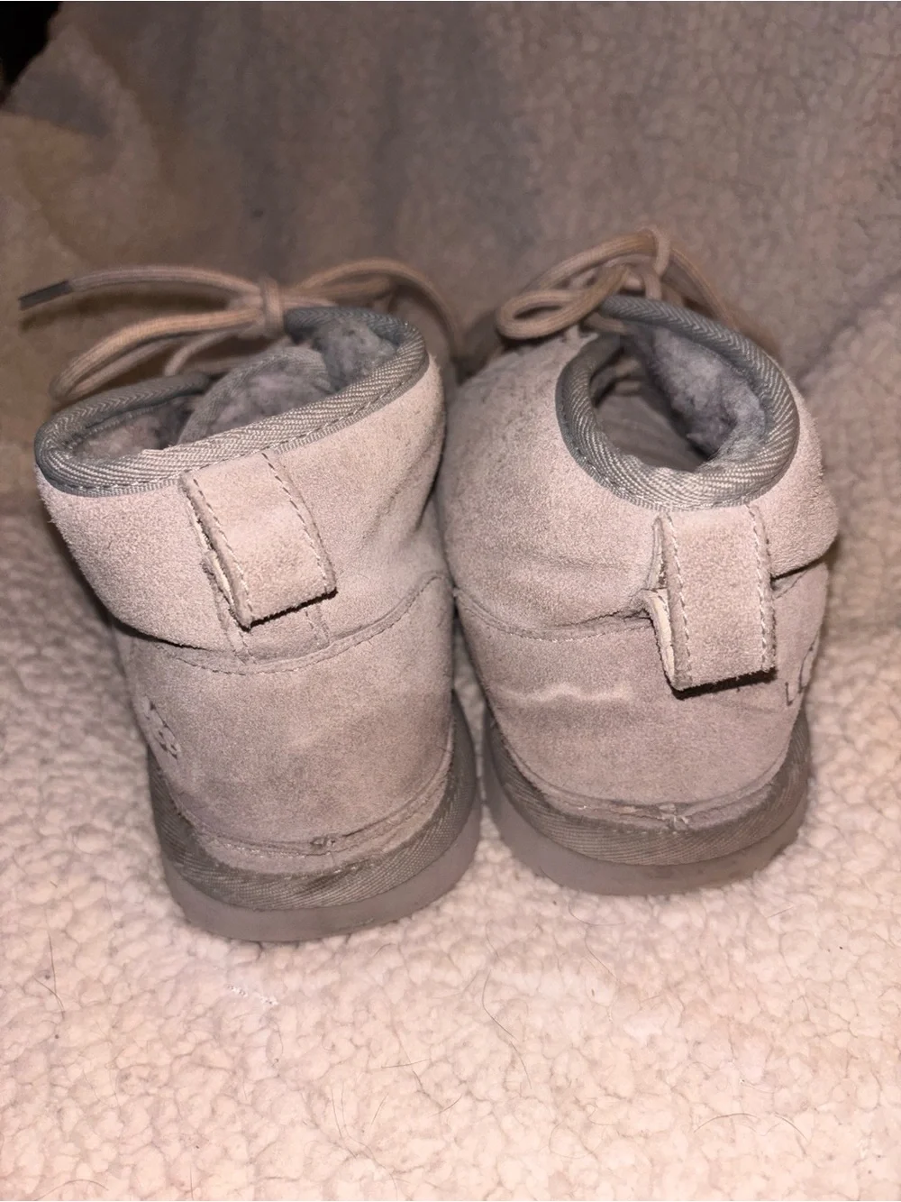 UGG Neumel Oyster Gray Suede Sheepskin Chukka Boots Women’s Size 10 US